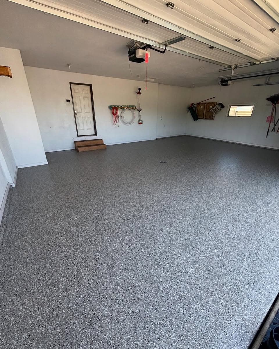 Flake — Showroom-style flake floor — Fusion Floors, Sparta, WI
